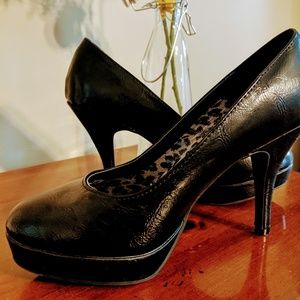 Black sexy pumps Unlisted